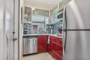 1051 Euclid Ave, Miami Beach, FL 33139, Sold 12/28/21