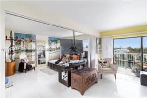 110 S Shore Dr #5e, Miami Beach, FL 33141, Sold 12/06/21
