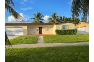 8561 NW 178th St, Hialeah, FL 33015, Sold 02/25/22