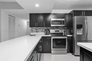 800 NE 195th St, Miami, FL 33179, Sold 01/18/22