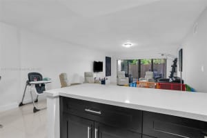 800 NE 195th St, Miami, FL 33179, Sold 01/18/22