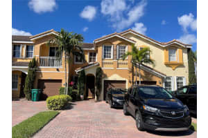 988 NW 99th Ct, Miami, FL 33172, Sold 01/31/22