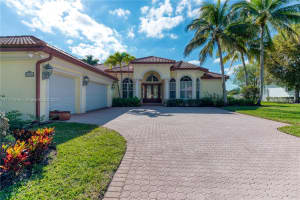 886 SW Blue Stem Way, Stuart, FL 34997, Sold 01/14/22