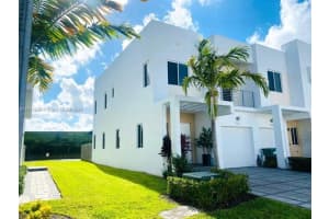 7235 NW 102nd Pl, Doral, FL 33178, Sold 03/31/22