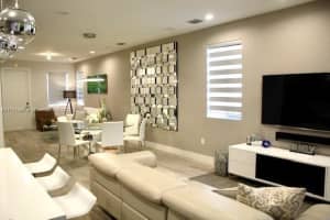7235 NW 102nd Pl, Doral, FL 33178, Sold 03/31/22