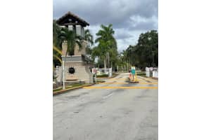 15413 SW 32nd Terrace, Miami, FL 33185, Sold 12/15/21