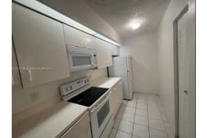 18810 NW 57th Ave, Hialeah, FL 33015, Sold 12/01/21