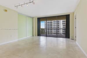 2901 S Bayshore Dr #10a, Miami, FL 33133, Sold 01/15/22