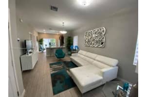 880 S E 19th St, Homestead, FL 33035, Sold 12/17/21