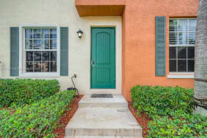 271 SW 7th St, Pompano Beach, FL 33060, Sold 12/06/21