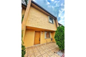 3721 SW 99th Ave, Miami, FL 33165, Sold 01/12/22