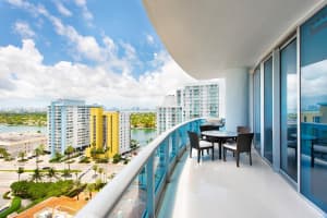 5959 Collins Ave, Miami, FL 33140, Sold 02/04/22
