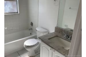4435 Treehouse Ln, Tamarac, FL 33319, Sold 12/21/21