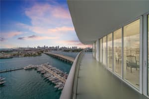 450 Alton Rd, Miami Beach, FL 33139, Sold 12/27/21