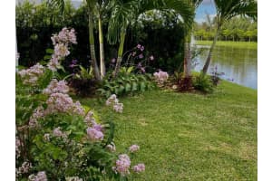 6735 NW 103rd Ave, Doral, FL 33178, Sold 01/25/22