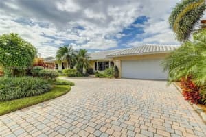 5721 Bayview Dr, Fort Lauderdale, FL 33308, Sold 12/16/21