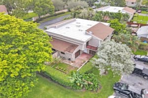 712 Commodore Dr, Plantation, FL 33325, Sold 02/18/22