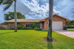 2602 Highland Ave, Delray Beach, FL 33445, Sold 12/09/21