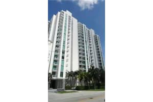 7930 East Dr, North Bay Village, FL 33141, Sold 01/03/22