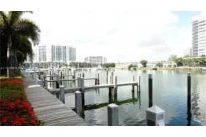 7930 East Dr, North Bay Village, FL 33141, Sold 01/03/22