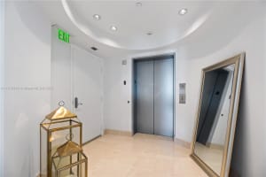 17001 Collins Ave, Sunny Isles Beach, FL 33160, Sold 03/31/22