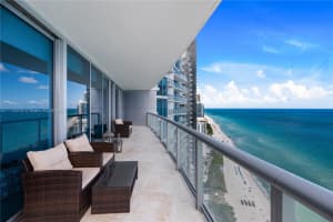 17001 Collins Ave, Sunny Isles Beach, FL 33160, Sold 03/31/22