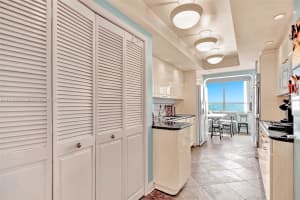 2 Grove Isle Dr B1602, Miami, FL 33133, Sold 03/08/22