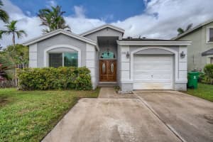 5591 SW 99th Ave, Cooper City, FL 33328, Sold 12/09/21