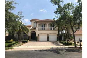 11370 NW 68th St, Doral, FL 33178, Sold 03/01/22