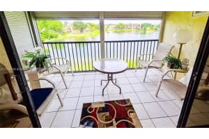6627 Coral Lake Dr, Margate, FL 33063, Sold 12/09/21
