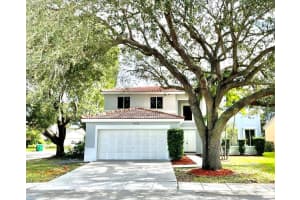 1424 E Harmony Lake Cir, Davie, FL 33324, Sold 01/19/22