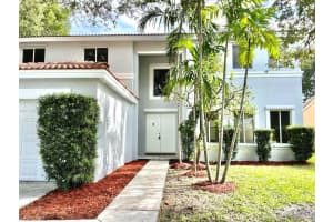 1424 E Harmony Lake Cir, Davie, FL 33324, Sold 01/19/22