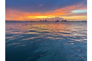 925 N Shore Dr, Miami Beach, FL 33141, Sold 05/12/22
