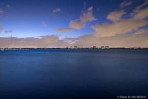 925 N Shore Dr, Miami Beach, FL 33141, Sold 05/12/22