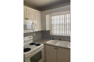 8895 Fontainebleau Blvd, Doral, FL 33172, Sold 12/29/21