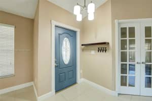 8550 NW 193rd Ln, Hialeah, FL 33015, Sold 02/14/22