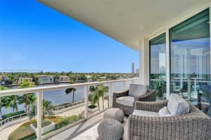 3802 NE 207th St, Miami, FL 33180, Sold 01/27/22