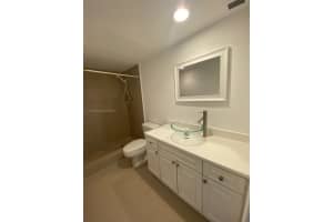 19390 Collins Ave, Sunny Isles Beach, FL 33160, Sold 06/06/23
