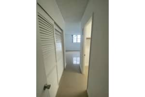 19390 Collins Ave, Sunny Isles Beach, FL 33160, Sold 06/06/23