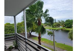 16850 S Glades Dr #3a, North Miami Beach, FL 33162, Sold 01/07/22