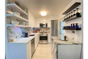 1698 Jefferson Ave, Miami Beach, FL 33139, Sold 01/10/22