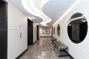 20191 E Country Club Dr, Miami, FL 33180, Sold 12/28/21