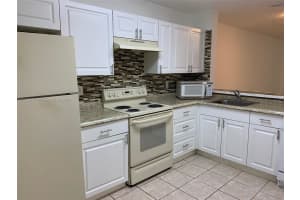 630 208th Cir, Pembroke Pines, FL 33029, Sold 01/07/22