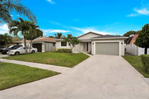 2513 Raleigh St, Hollywood, FL 33020, Sold 12/16/21