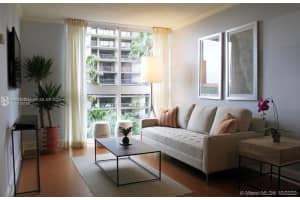 2951 S Bayshore Dr, Miami, FL 33133, Sold 01/18/22