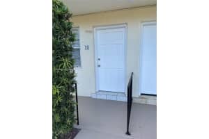 345 Michigan Ave, Miami Beach, FL 33139, Sold 12/15/21