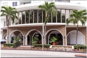 6039 Collins Ave, Miami Beach, FL 33140, Sold 05/16/22