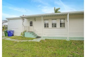 21500 NW 7th Ct, Pembroke Pines, FL 33029, Sold 02/14/22