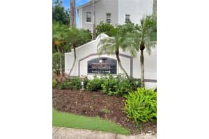 677 SW 111th Ave, Pembroke Pines, FL 33025, Sold 03/21/22