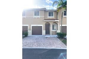 21129 NW 14th Pl, Miami Gardens, FL 33169, Sold 11/23/21